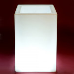 pot lumineux cubo alto vondom blanc