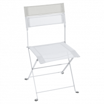 Chaise pliante LATITUDE BICOLORE de Fermob, Blanc coton / Gris argile