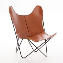 FAUTEUIL AA, Structure acier thermolaqué noir en cuir, 3 coloris de AIRBORNE