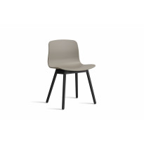 Chaise AAC12 de Hay, Piétement en chêne teinté noir, Khaki 2.0