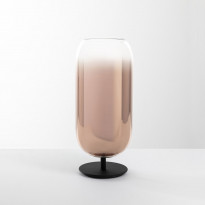 Lampe à poser GOPLE de Artemide, Corps noir, Diffuseur cuivre