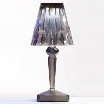 LAMPE A POSER BATTERY DE KARTELL, FUMÉ