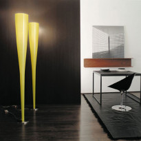 LAMPADAIRE MITE, Jaune de FOSCARINI