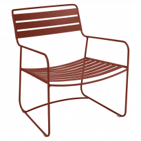 FAUTEUIL BAS SURPRISING, Ocre rouge de FERMOB