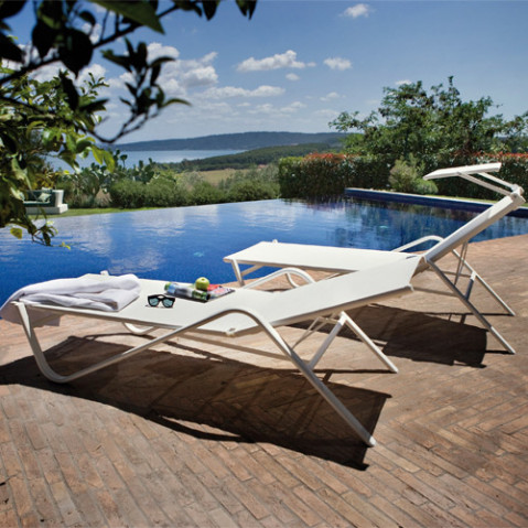 bain soleil holly emu blanc