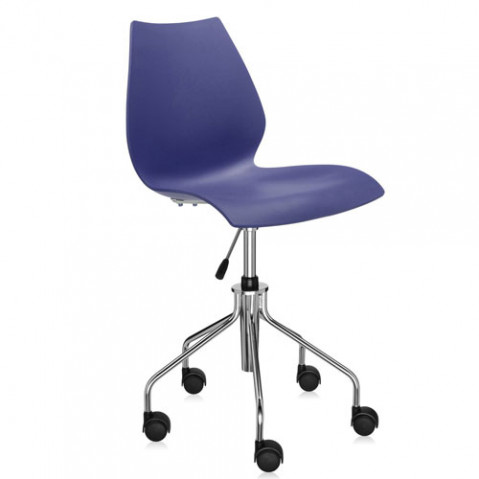 chaise roulettes maui kartell bleu marine