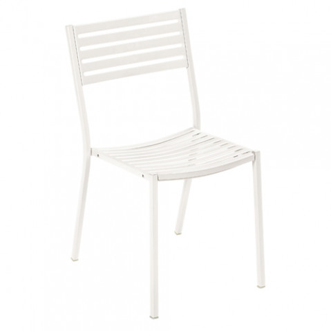 chaise segno emu fer blanc
