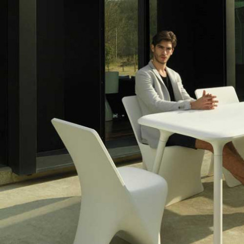 table carree sloo vondom blanc