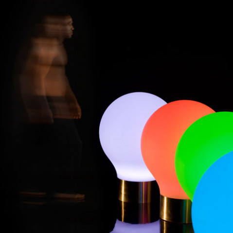 The Second Light Led RGB Sphere Lumineuse Vondom